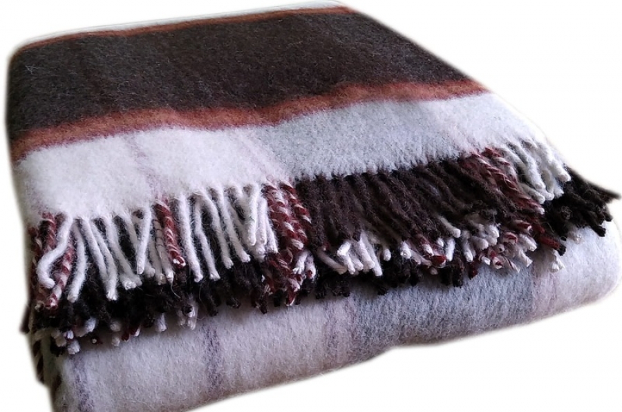 Foto Deka vlnená tkaná so strapcami / jednovrst. tmavá hnedá-bordový pásik- prírodná